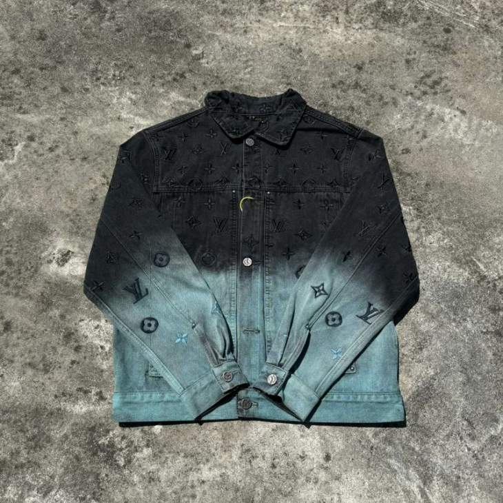 Picture of Louis Vuitton Jackets _SKULVM-2XLsytxH64032700